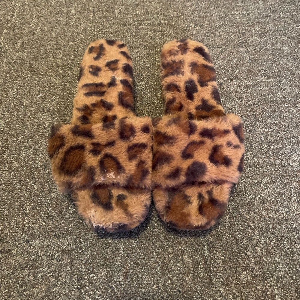 Leopard Print Platform Fur Sandals
